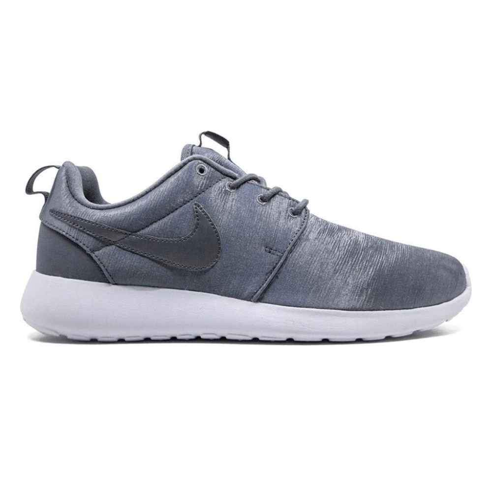 Nike Womens Roshe One Premium Sneakers In Gunsmoke Metallic Size 8